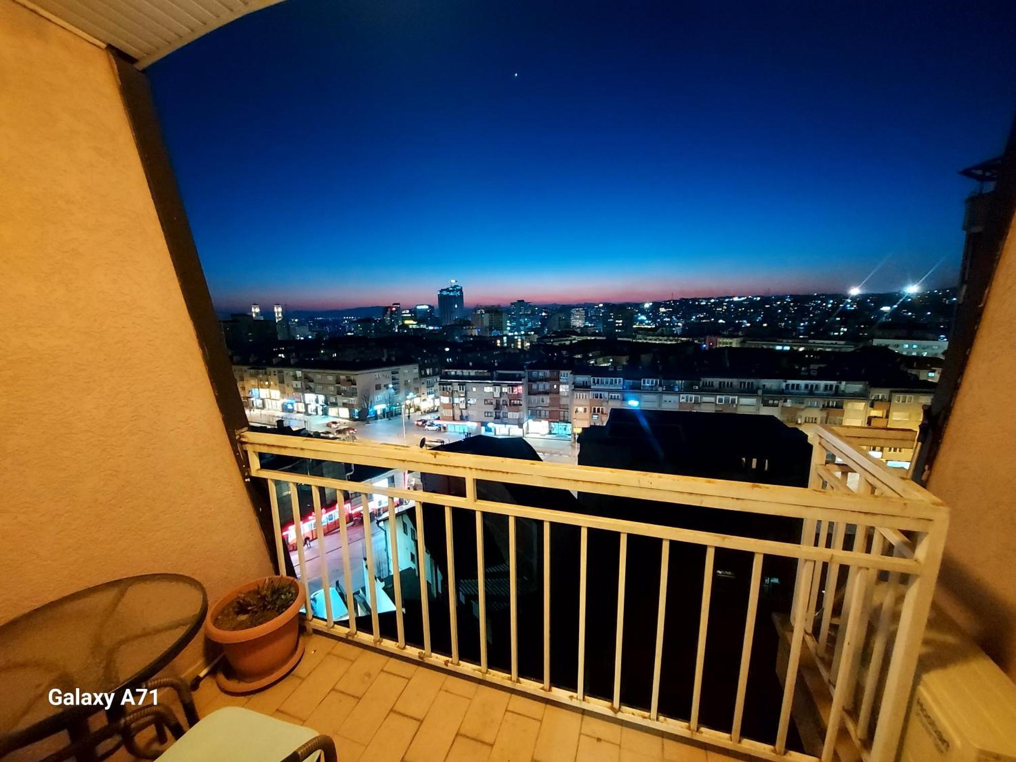 Gorgeous Apartment With City View In The City Center بريشتاين المظهر الخارجي الصورة