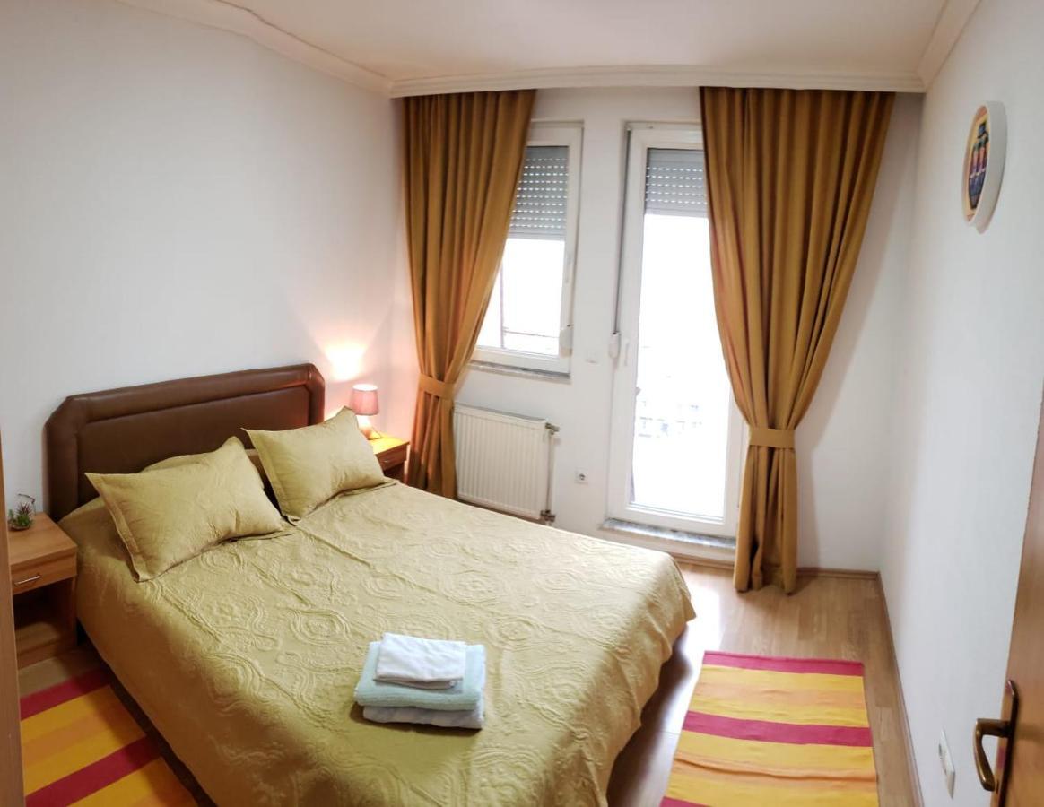 Gorgeous Apartment With City View In The City Center بريشتاين المظهر الخارجي الصورة